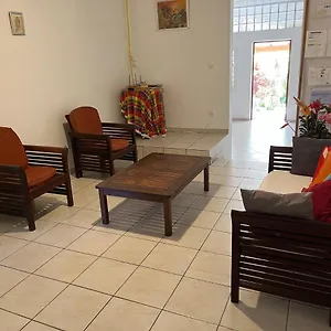  Hébergement de vacances Les De Bassignac Martinique