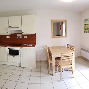 Appartement L'es-cale De Beg-meil Avec Piscine Et Avec 1 Et 1 Alcove France