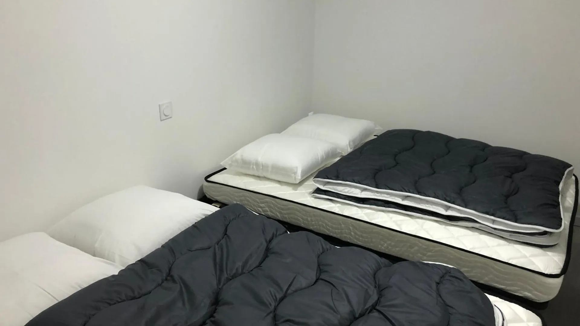 Appartement 8 Couchages 201 Laveissiere 0*,  France